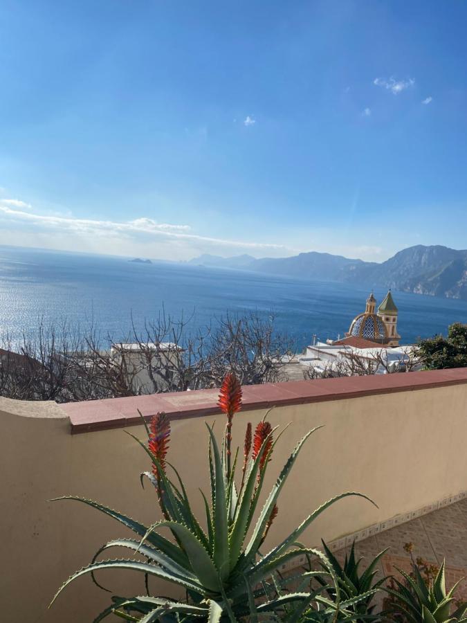 Il Profumo Dei Fiori Apartment Praiano Exterior photo